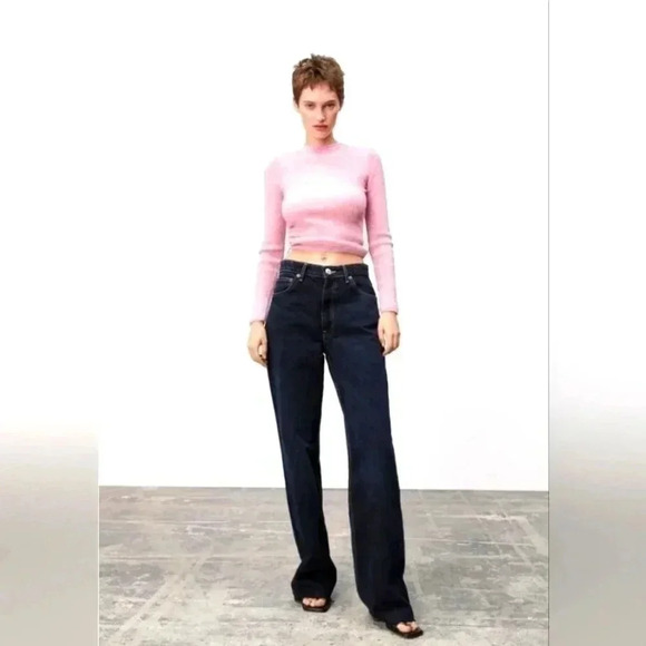 ZARA LONG SLEEVE  RIBBED CROP SWEATER Nwot - Picture 1 of 8